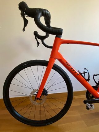 Bicicleta de carretera Scott Addict 50