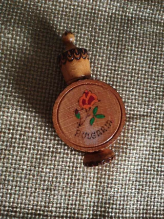 Profumiere in legno Bulgaria