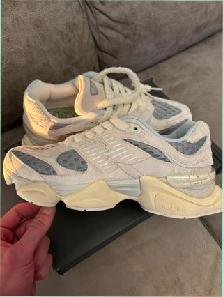 New Balance 9060 Bricks & Wood Talla 40