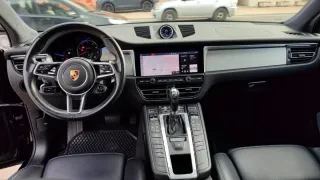 Porsche Macan Turbo 2020