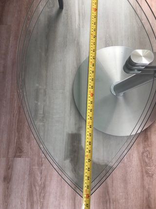 Mesa Trébol Acero y Cristal. Importada de Suiza