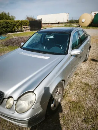Mercedes-Benz Clase E 2002