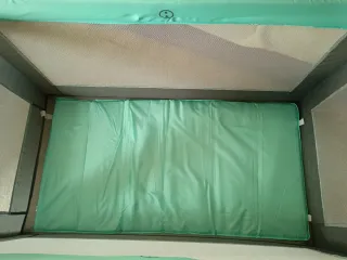 Cuna de viaje Moni Solo con colchón