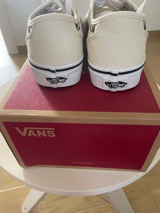 Vans Beige/Multicolor con Detalle Leopardo