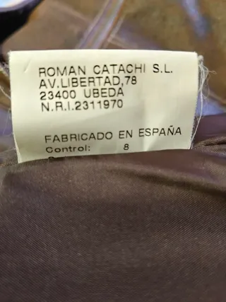 Cazadora efecto piel marrón Talla 40