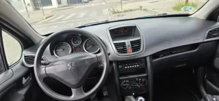 Peugeot 207 2007