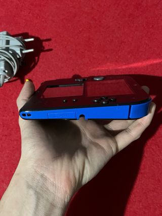Nintendo 2DS Blu con accessori e giochi