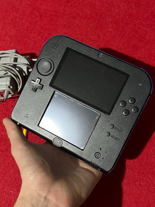 Nintendo 2DS Blu con accessori e giochi