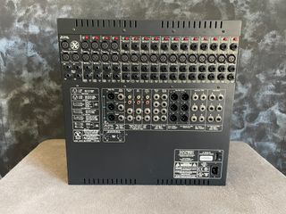 Crest Audio XR-20 Mixer Analogico
