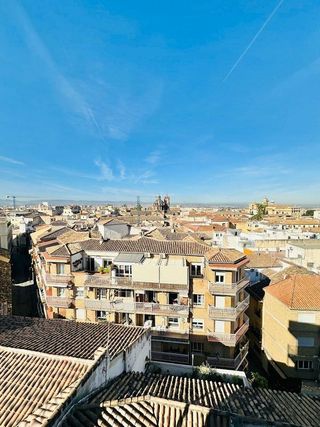 Piso en alquiler en Centro - Sagrario en Granada