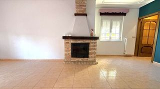 Casa pareada en venta en Zona Pueblo en Pilar de la Horadada