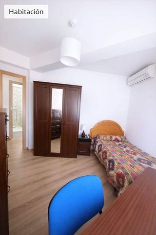 Ático en alquiler en Pajaritos - Plaza de Toros en Granada