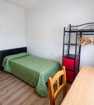 Ático en alquiler en Pajaritos - Plaza de Toros en Granada