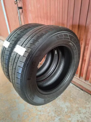 Neumáticos Pirelli 215/65 16C 109/107 T