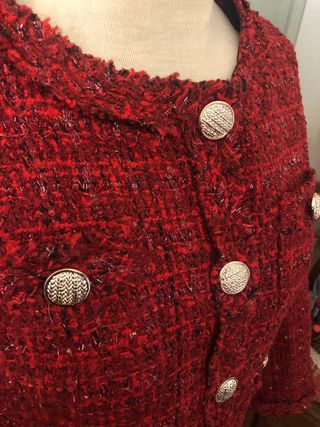 Chaqueta tipo Chanel tweet rojo