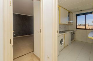 Piso en alquiler en Piovera - Conde Orgaz en Madrid