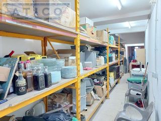 Local comercial en venta en San Julián en Sevilla