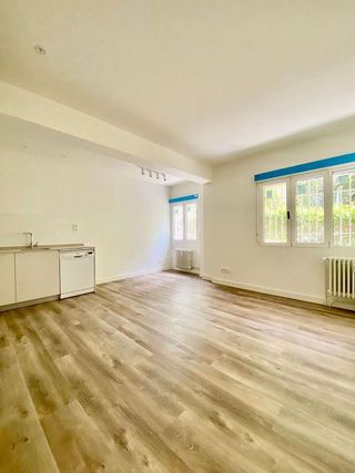 Piso en alquiler en Jerónimos en Madrid