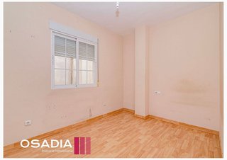 Piso en venta en Zubia (La)