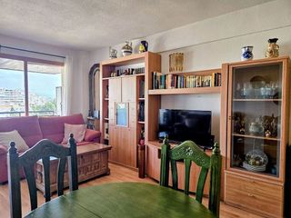 Piso en venta en La Carihuela en Torremolinos