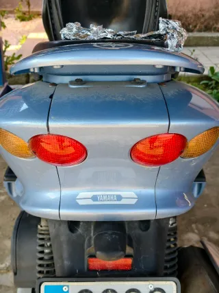 Yamaha Majesty 125 Azul