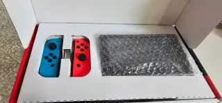 Nintendo Switch Azul y Rojo