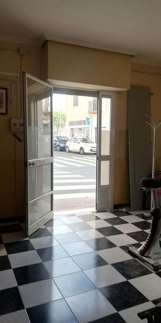 Local comercial en alquiler en Utrera