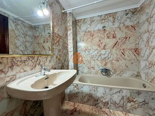 Piso en alquiler en Centro Ciudad en León