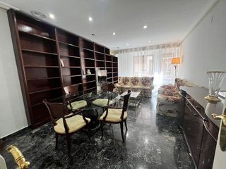 Piso en alquiler en Centro en Elche