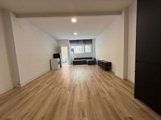 Local comercial en venta en Campoamor en Alicante