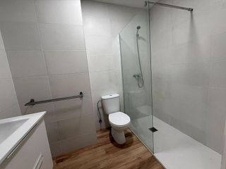 Local comercial en venta en Campoamor en Alicante