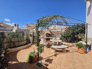 Chalet en venta en Centro en Torrevieja