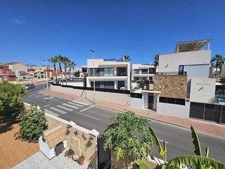 Chalet en venta en Centro en Torrevieja