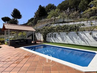 Chalet en venta en Argentona