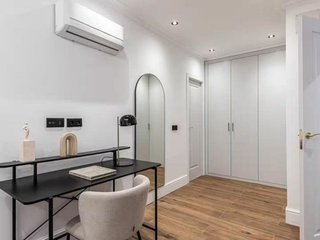 Dúplex en alquiler en Niño Jesús en Madrid