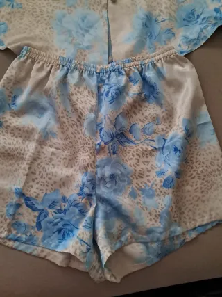 Pijama corto verano floral