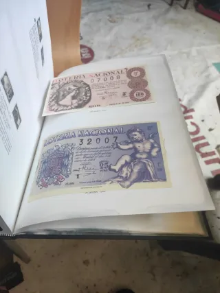 Libro El Franquismo en Sellos y Billetes c46