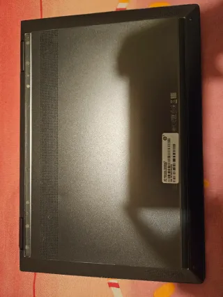 HP Envy x360 Convertible 13 AMD Ryzen 5
