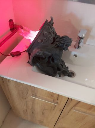 Lámpara de pared demonio gárgola