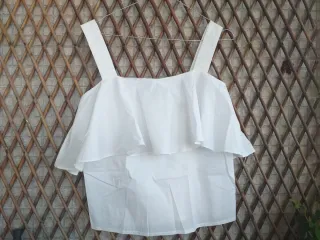Top estivo donna bianco con volant