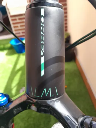 Bicicleta Montagna Carbono