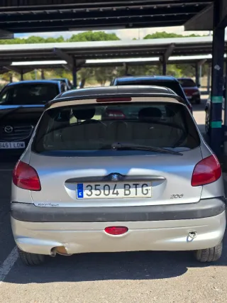 Peugeot 206 2002