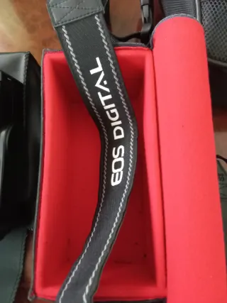 Canon EOS  xs con accesorios