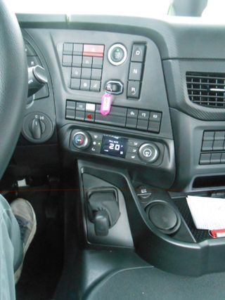 CAMION GANCHO IVECO X-WAY 460 NUEVO 2025