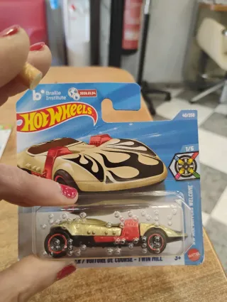 9 Coches Hot Wheels