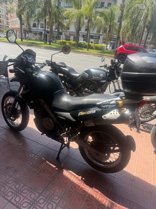 BMW F650GS 2002 - 71.800 km LIMITADA A 25