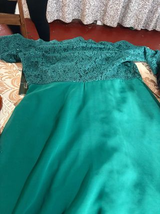 Vestido fiesta verde encaje sin estrenar