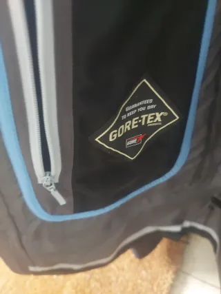 Chaqueta Montura Gore-Tex Pro