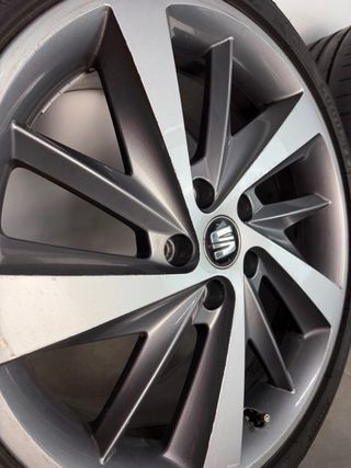 LLANTAS SEAT IBIZA CUPRA 6F 18” ORIGINALES NEUMÁTI