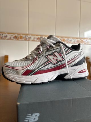 Zapatillas New Balance 410 Mujer Rojo Blanco